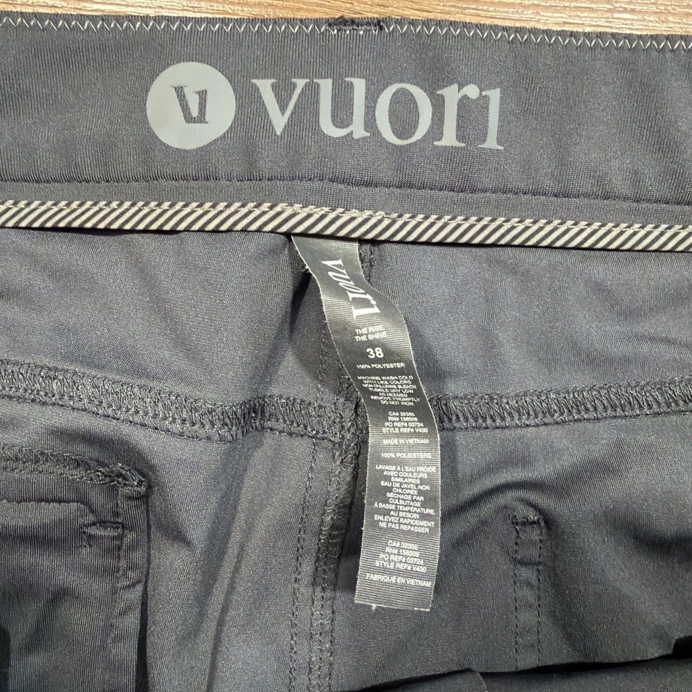 VUORI Meta Pant Men's 38 x 28" Charcoal Grey V430 Performance Athletic Chino - Picture 3 of 9
